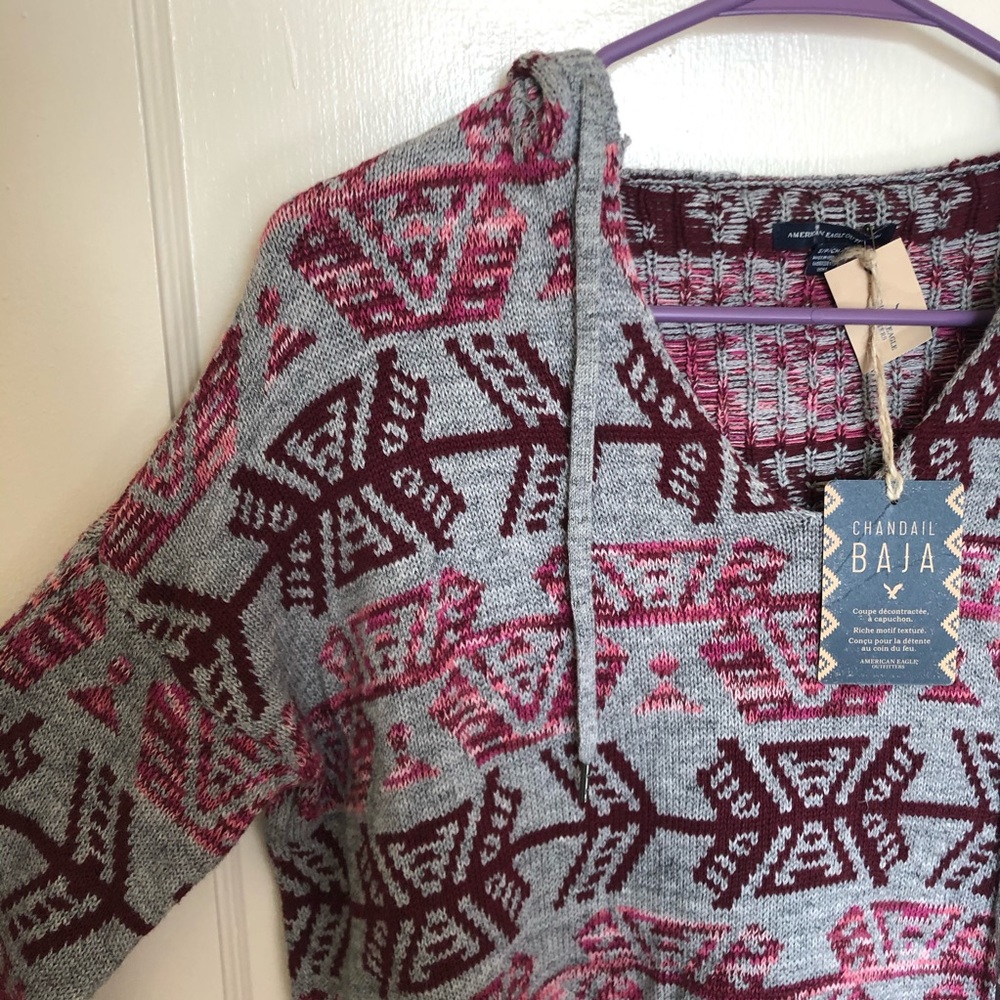 American Eagle sweater